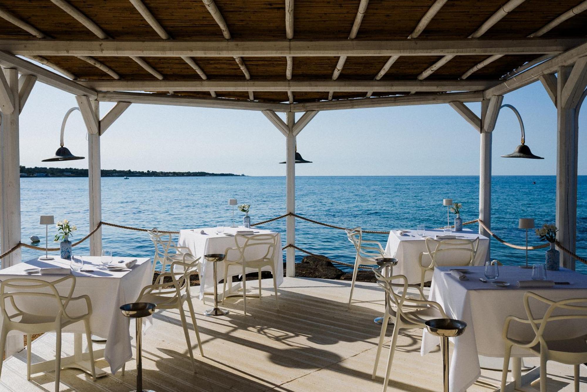La Peschiera Hotel Monopoli Buitenkant foto