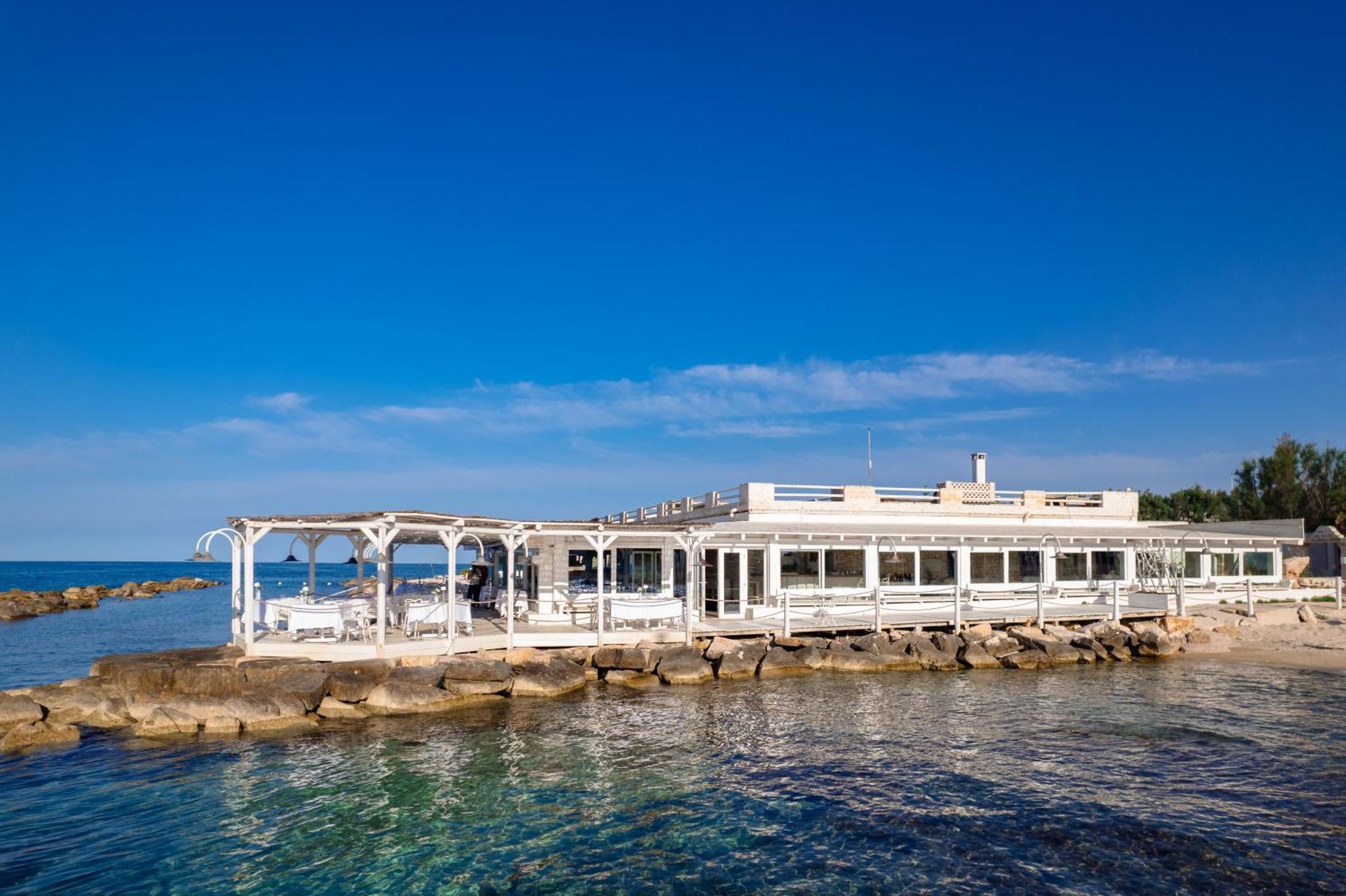 La Peschiera Hotel Monopoli Buitenkant foto